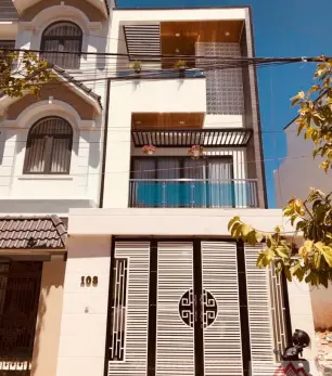 Bàn giao nhà phố đất 5x20m cho gia đình Chị Thanh, đường Hoàng Bích Sơn, Phan Thiết.!